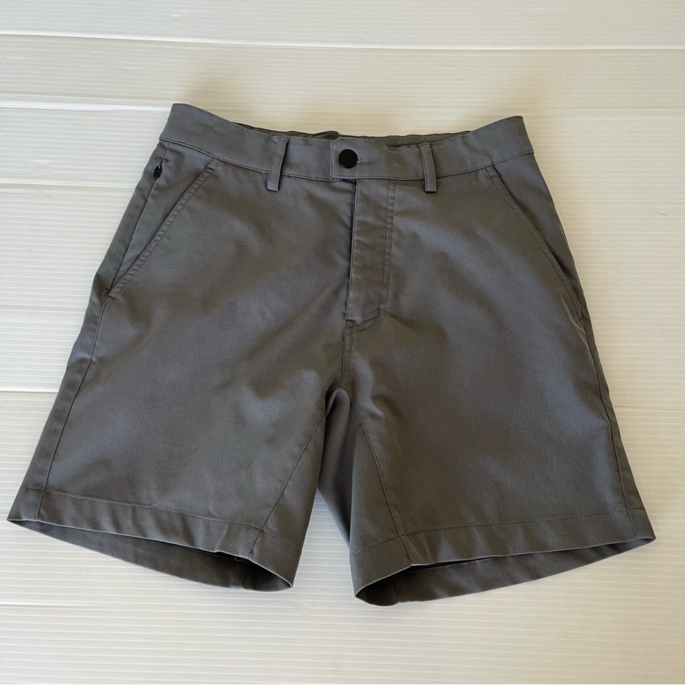 Myles Flat Front Shorts Gray Waist 29” Inseam  7”
